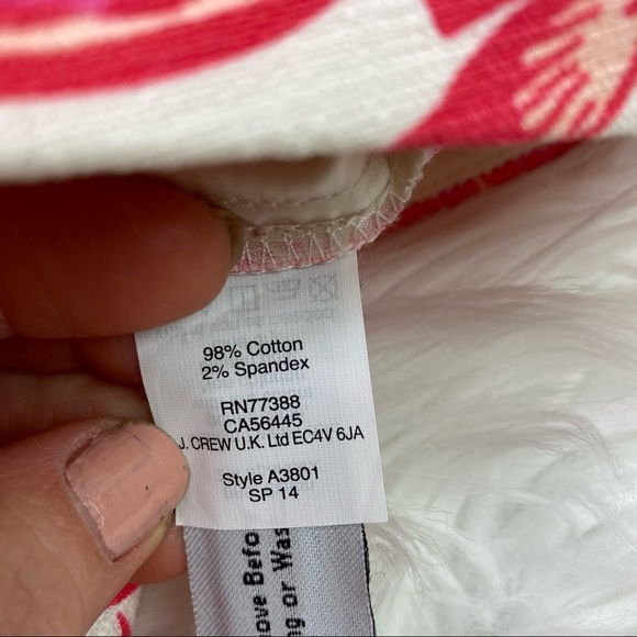 J. Crew 3" Flat Front Shorts Pink Size 8 A3801 - Picture 7 of 7